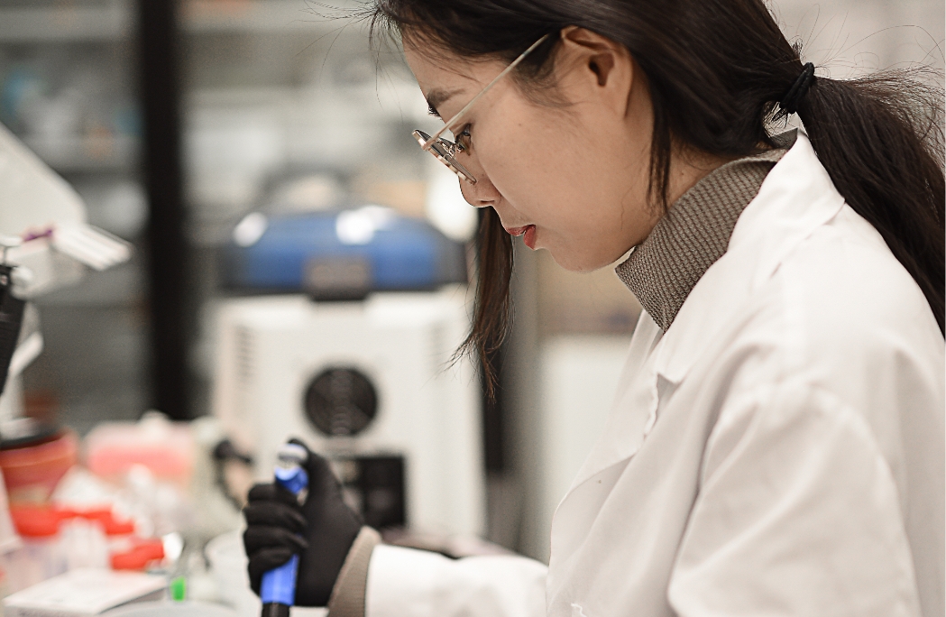 Woman working in a lab environment