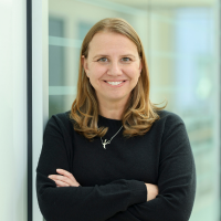 Jennifer Klomp photo